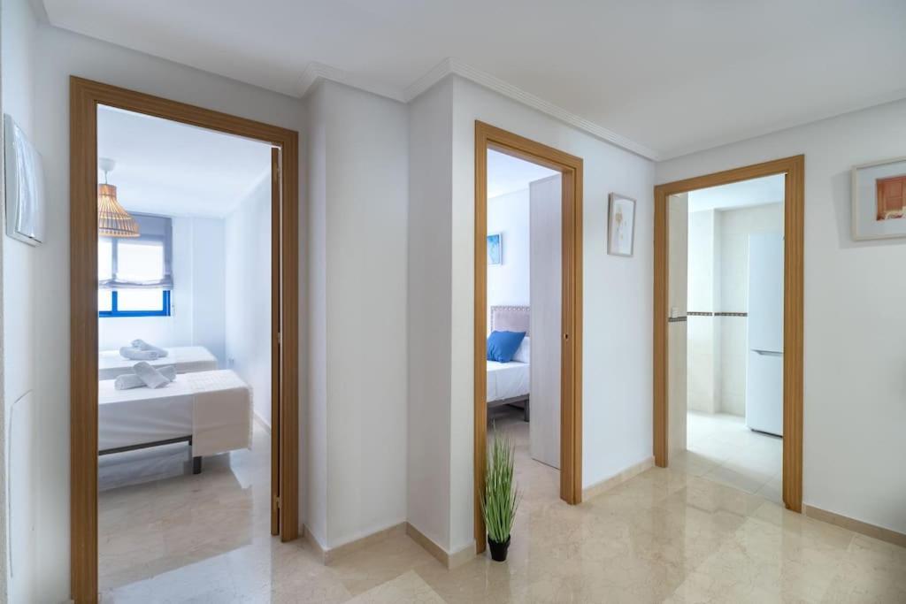 Amplio Apartamento 2 Dormitorios Cerca De La Playa Alicante Dış mekan fotoğraf