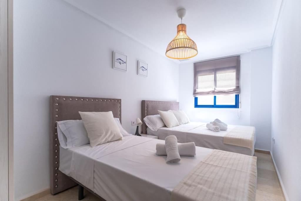 Amplio Apartamento 2 Dormitorios Cerca De La Playa Alicante Dış mekan fotoğraf